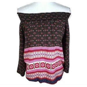 JAPNA BLACK, RED, WHITE, & BLUE BOHO-INSPIRED OFF-THE-SHOULDER TOP SZ.M EUC.